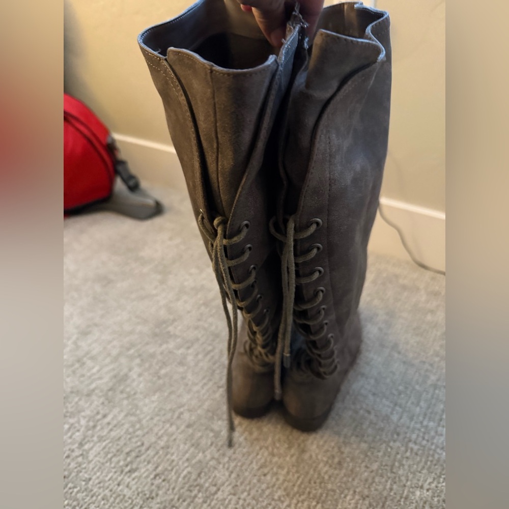 Women's Boots